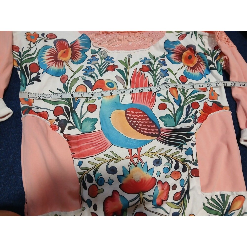 Tropical Bird with Colorful Flowers Sweatshirt/Pockets Medium NWOT - Picture 6 of 8